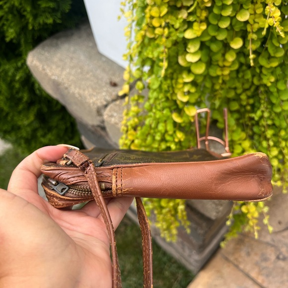 Louis Vuitton vintage sports pouch🌙 - Picture 10 of 15